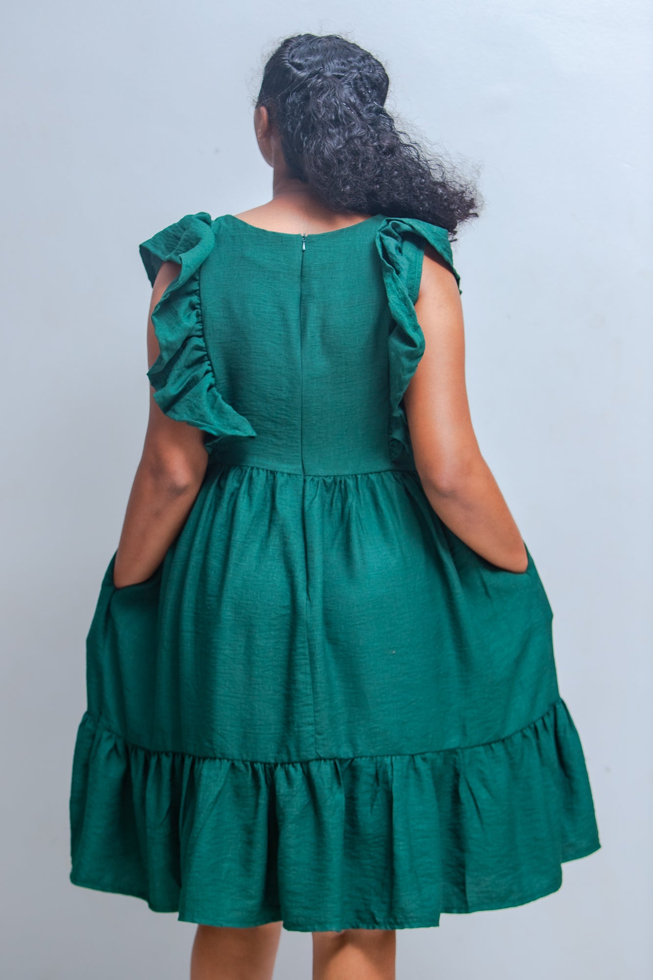 Anya Crepe Ruffle Nursing Dress In Green