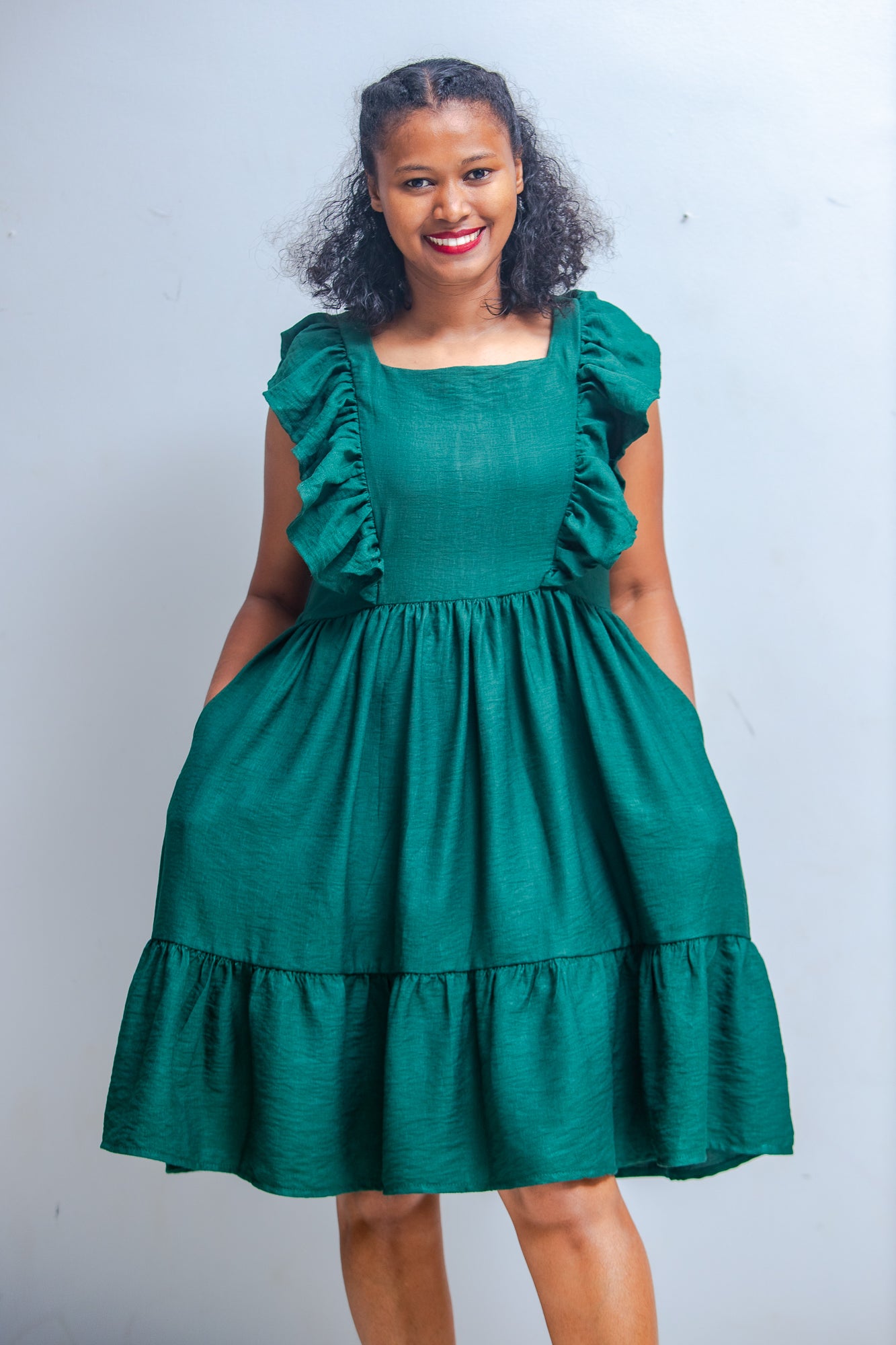 Anya Crepe Ruffle Nursing Dress In Green