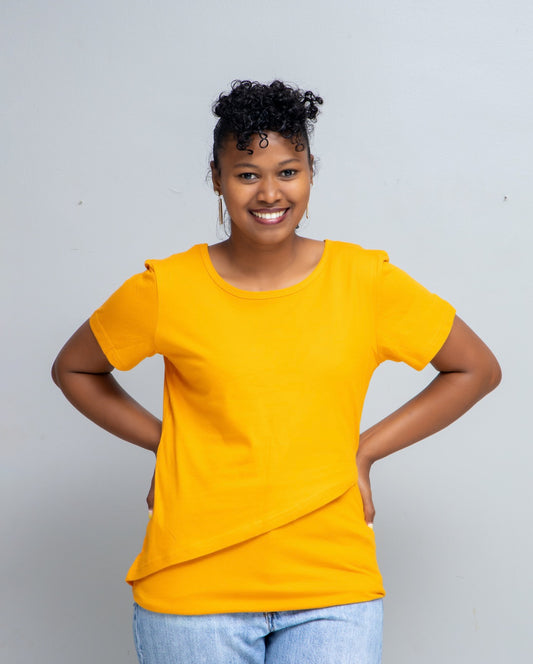 Hita Nursing T-Shirt In Mustard