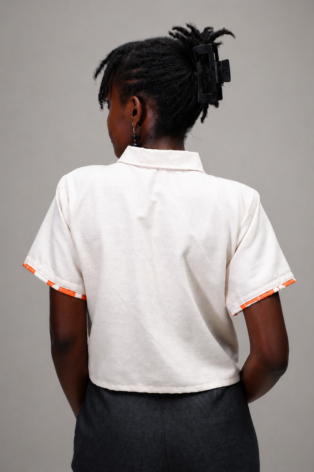 Sani Shirt Linen Crop Top In Cream